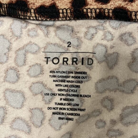 NWT Torrid Full Length Signature Waist Liquid Legging size 2X - Picture 7 of 12